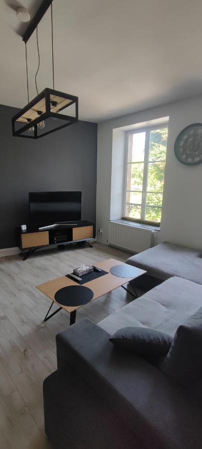 Appartement D'Hippolyte - Vue Musee Rimbaud Charleville-Mézières Exteriér fotografie